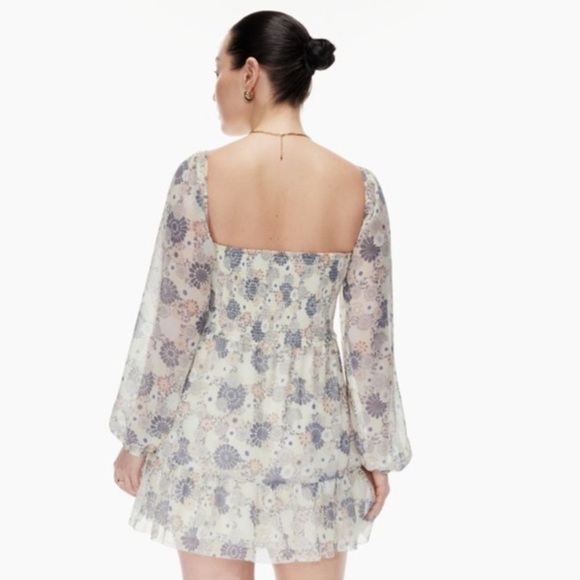 WILFRED x ARITZIA Tempest Butter Floral Smocked Mini Dress Size Medium - Picture 8 of 16